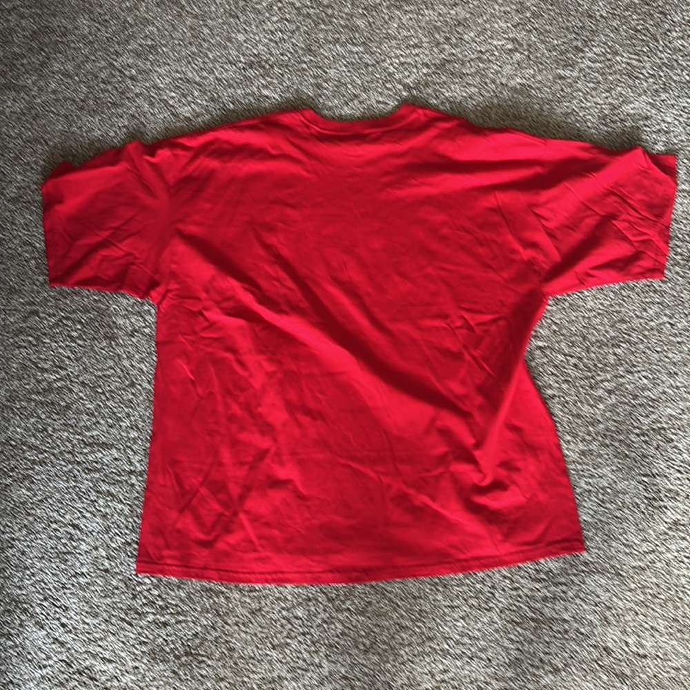 Gildan Elvis Presley Red Women's Top NEW - Picture 6 of 6